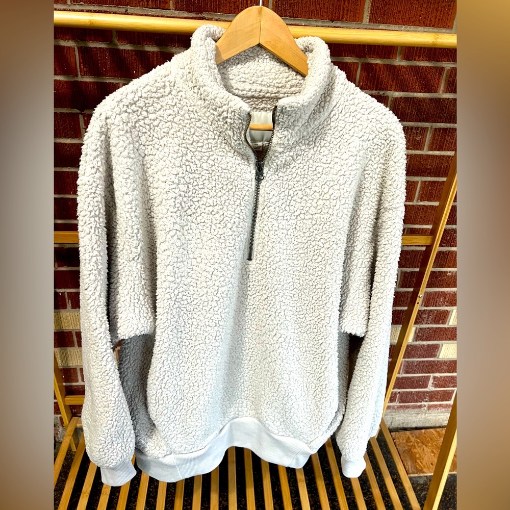 American Eagle Off-White Sherpa